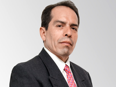 Dr. Boris Escalante Ramírez